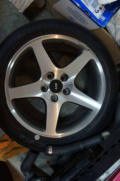 03-04 Cobra OEM Satin wheels 17x9 w/Goodyear F1 275 DSC00813
