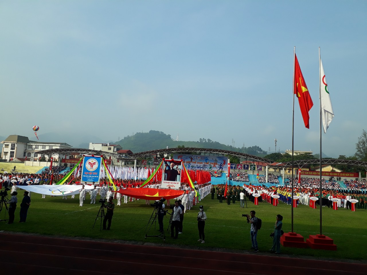  Chủ tịch UBND Tỉnh Hòa Bình kêu gọi toàn dân tiếp tục thực hiện  Lời kêu gọi toàn dân tập thể dục của Hồ Chủ tịch.