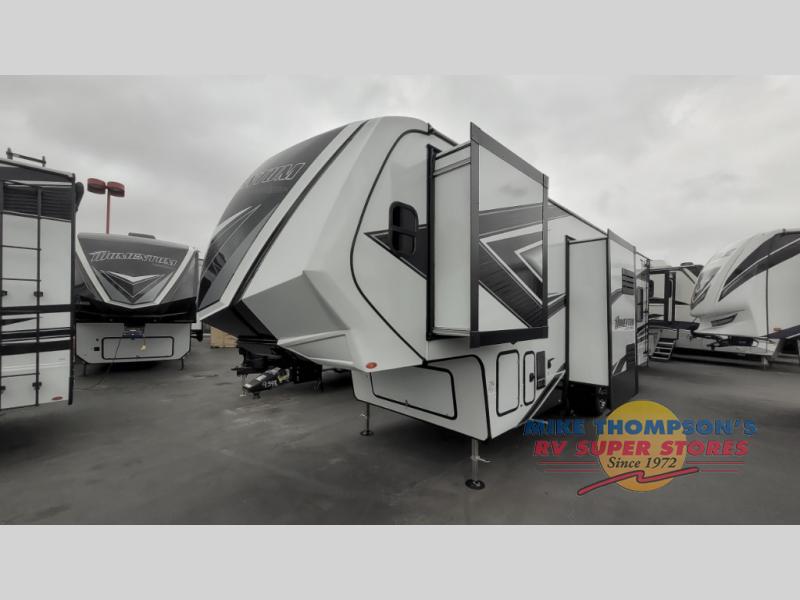 Find more deals on family RV is when you shop at Mike Thompson’s RV Superstores today.