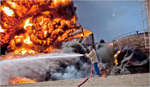 https://lh4.googleusercontent.com/_hFyIVHLPW40/TcbIiLTRuxI/AAAAAAAAHGc/-CPzRHK0VqY/08libya-articleLarge.jpg