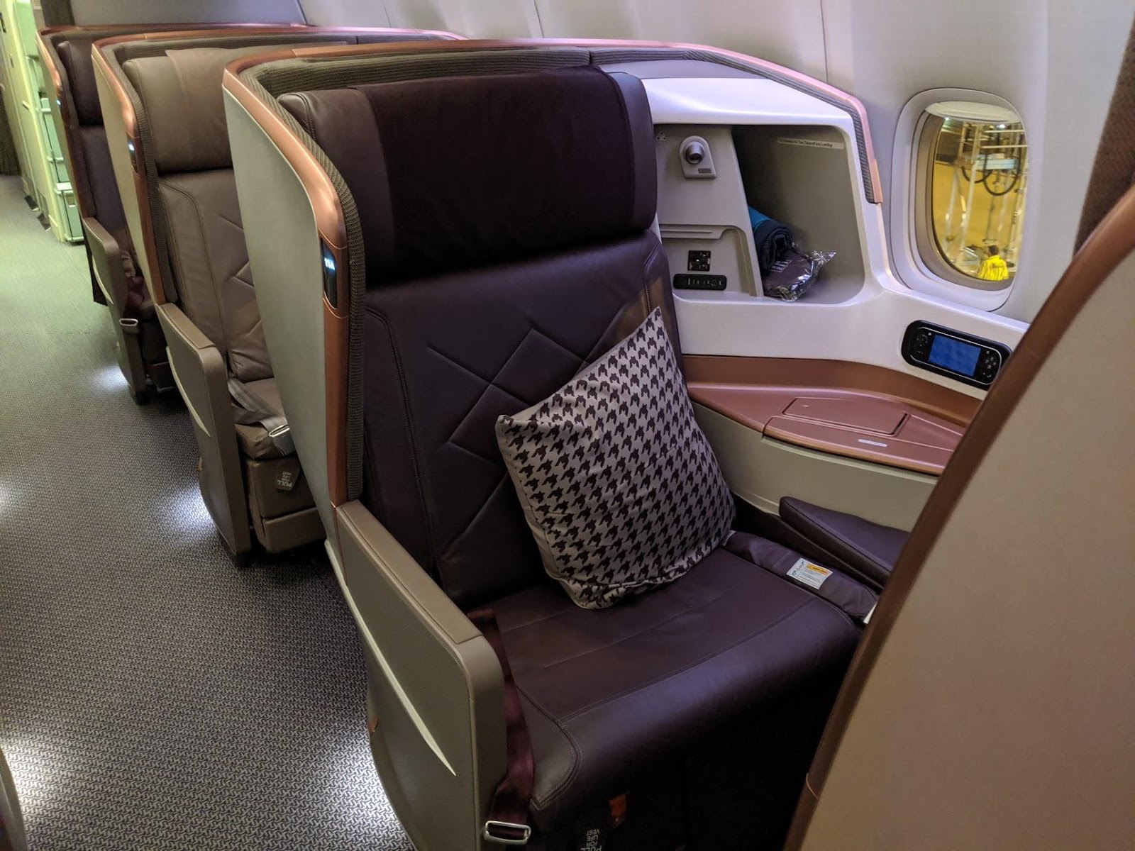Singapore Airlines Business Class - Seat 11A