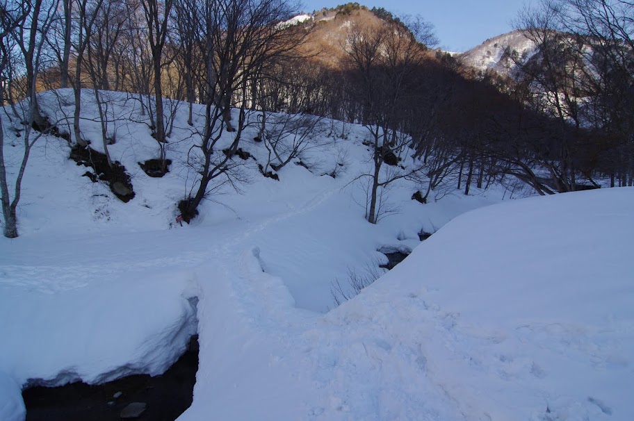 積雪期の白毛門～雪山登山入門に適した山