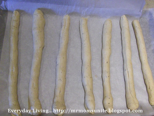 photo of dough shaped in ropes