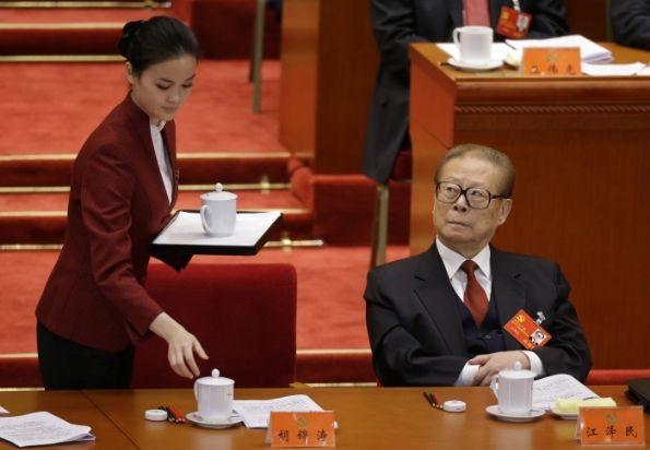 海外媒体疑关注近期关于江泽民负面消息频繁