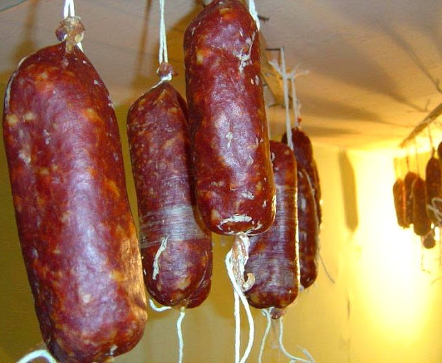 Pennsylvania Salami Makers: Homemade Soppressata or “Soupie”