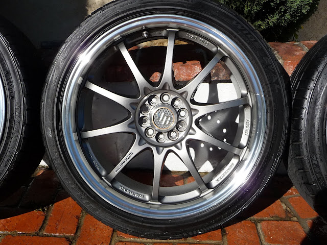 大阪 RAYS VolkRacing CE28 N 18x7.5+50 114.3/5H / 225/45R18 x4本