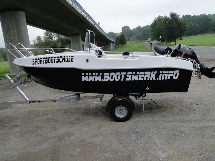 Bootswerk Schulungsboot Marion 440