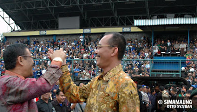 foto persib bandung haji dedi foto persib bandung haji dedi