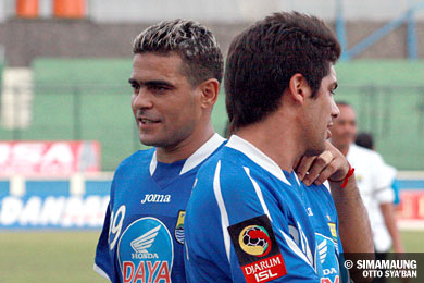 foto persib bandung vs pelita foto persib bandung vs pelita