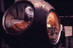 Gagarin_capsule_250.jpg