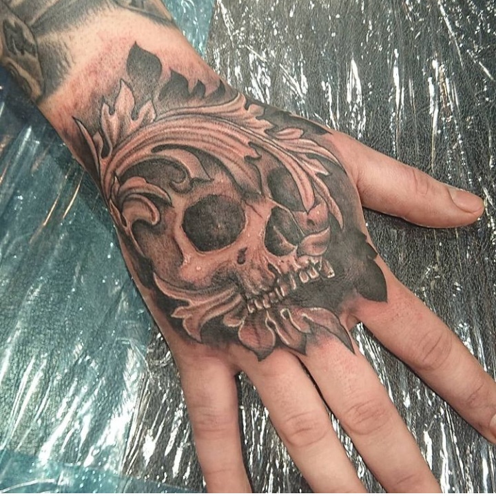 Hand(s) Filigree Tattoo