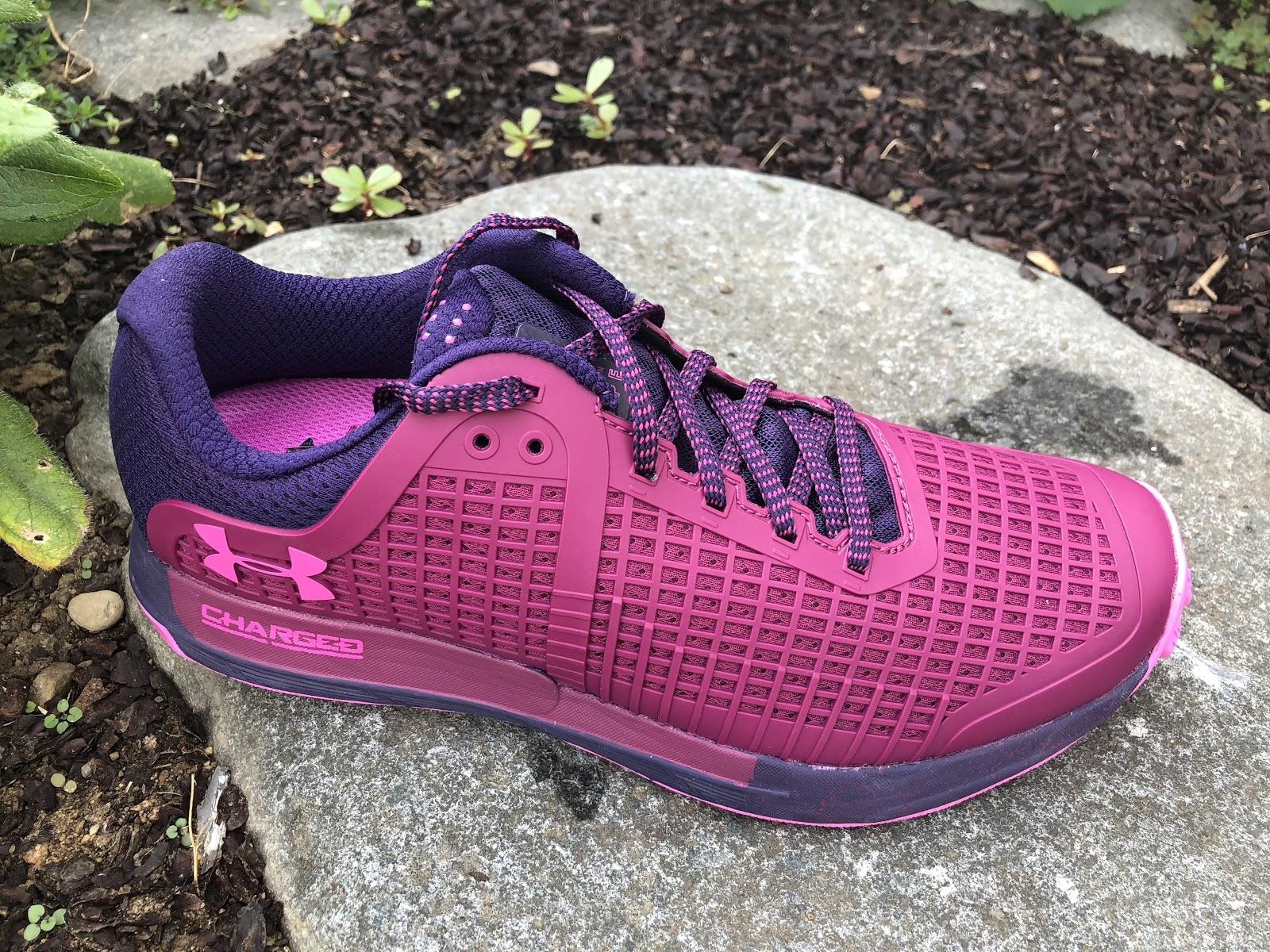 Road Trail Run: Under Armour UA Horizon BPF "Bullet Proof Feather" Review:  Unusual, Well Balanced, Confounding Expectations, Big Time!