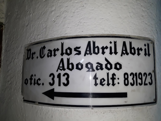 Dr. Carlos Abril Abril - Cuenca