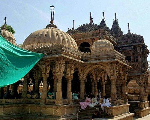 Hathee Singh Jain Temple | Travel Agency in Ahmedabad