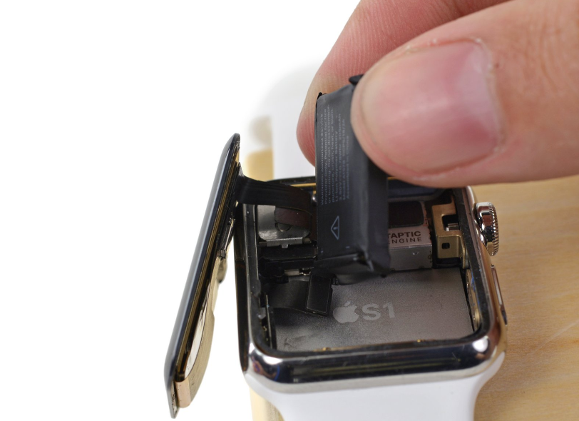 <strong>Get to know about apple watch repair</strong>