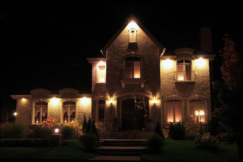 13 Tips On How To Make Good Lighting At Home Exterior