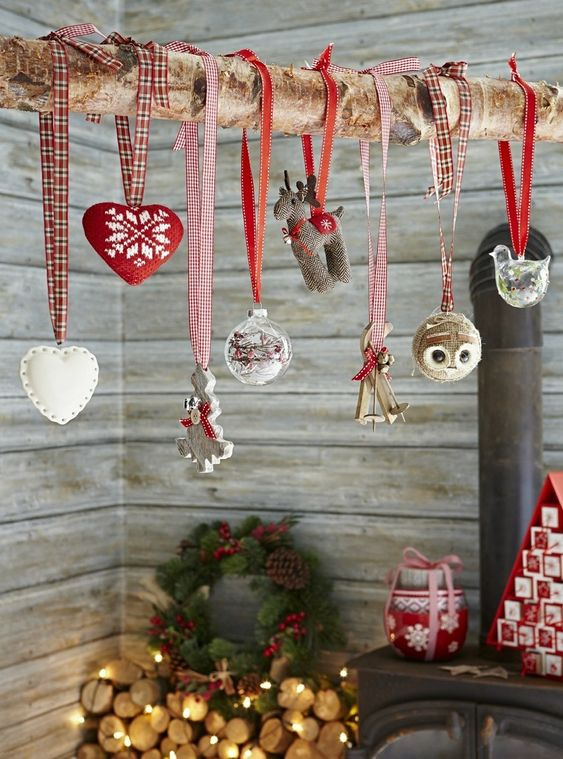 25 Beautiful DIY Christmas Decor Ideas We've Seen on Pinterest 