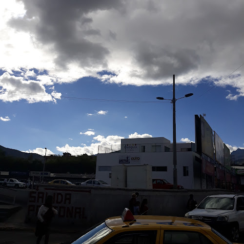 Opiniones de Hospital del Día Eloy Alfaro en Quito - Hospital