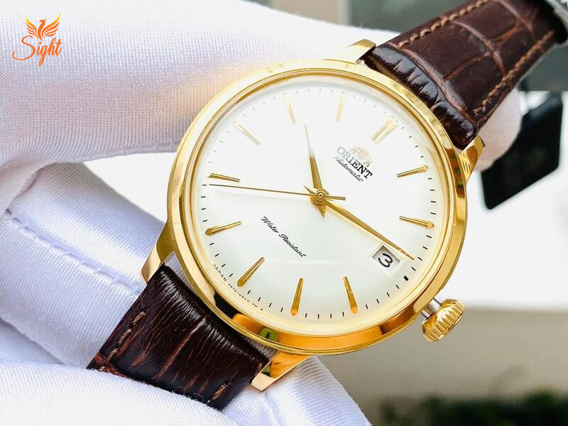Orient RA-AC0011S10B gây ấn tượng với diện mạo đơn giản, thanh lịch đầy cuốn hút