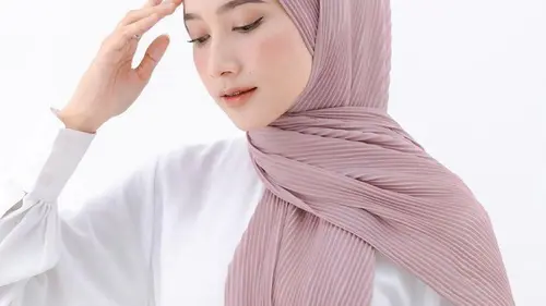Tips Memilih dan Mengenakan Jilbab Plisket Sesuai dengan Gaya-Gaya Jilbab Loose