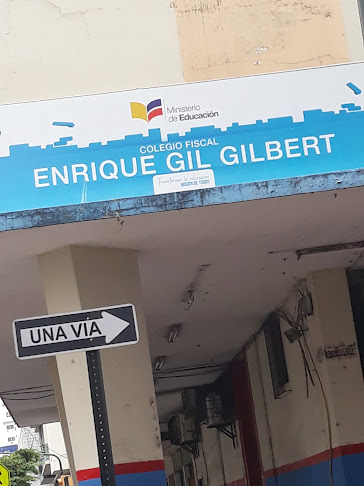 Colegio Fiscal Enrique Gil Gilbert