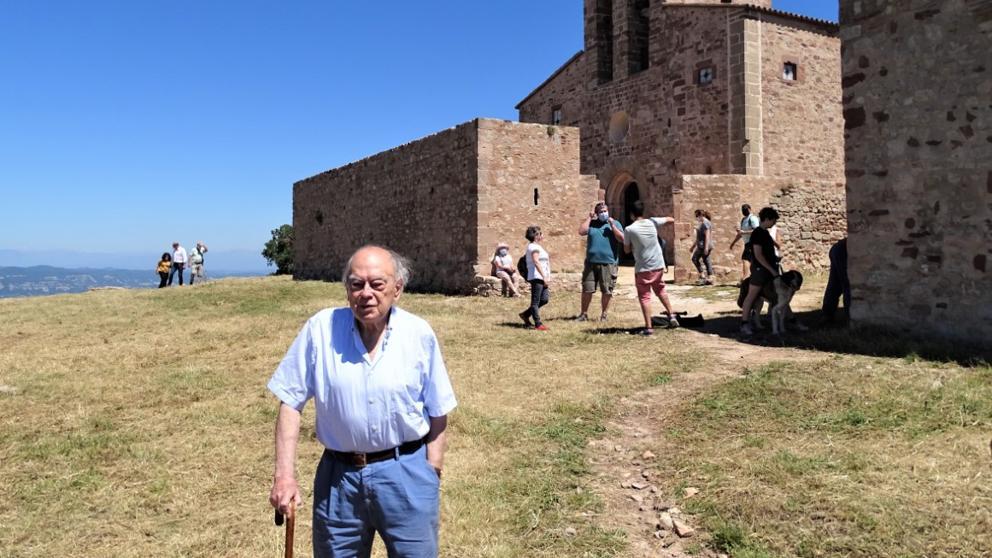 Jordi Pujol vuelve a subir a pie al Tagamanent