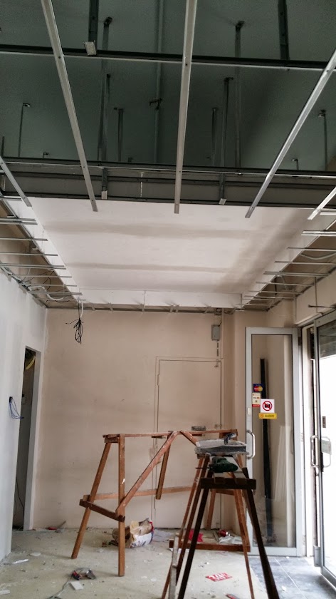 Plaster ceiling board installing