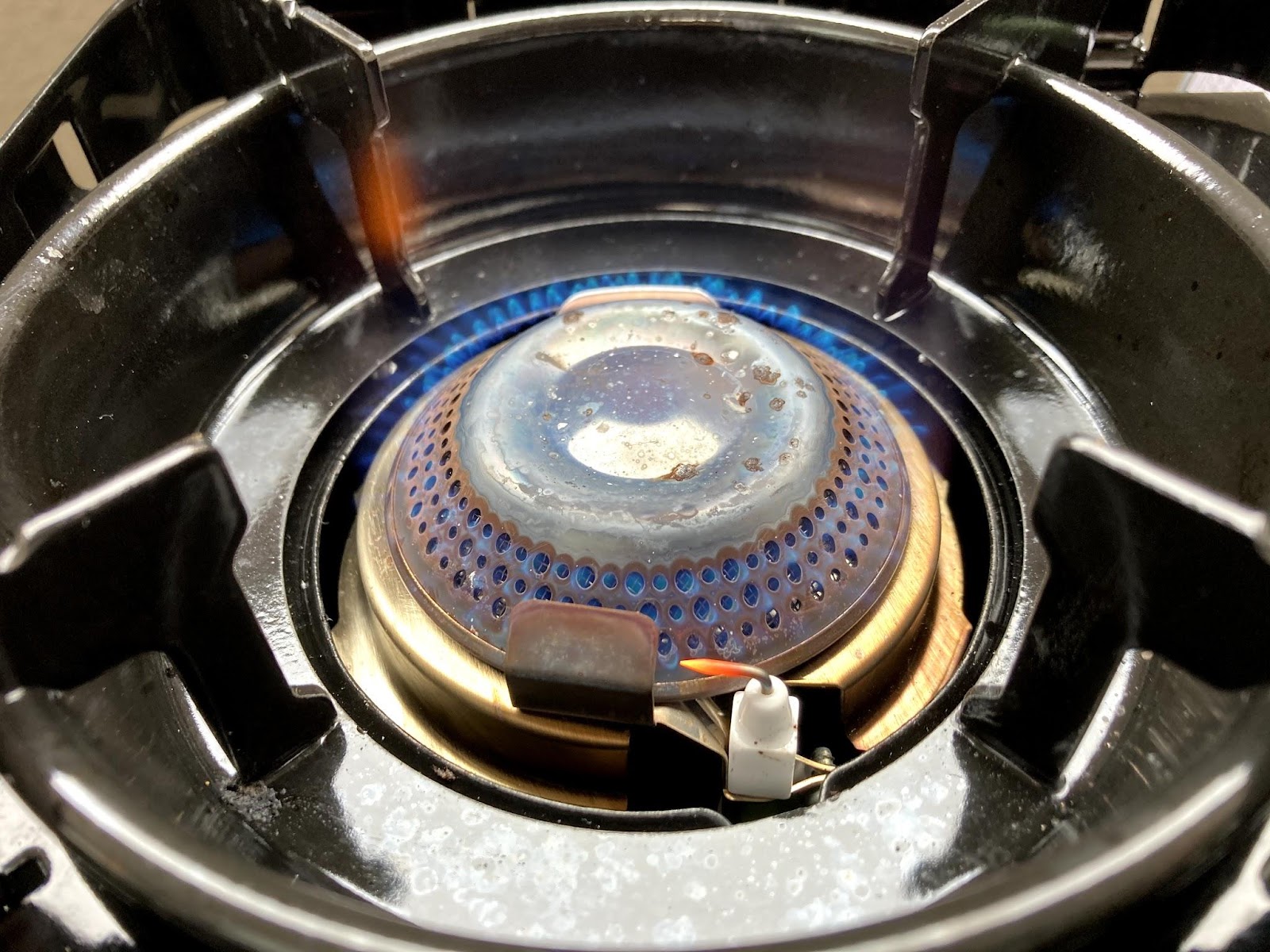 イワタニ タフまるjr はキャンプや車中泊におすすめ 使用した感想をレビュー タフまるとの違いやオプションパーツも紹介 家電情報サイト Kadencil カデンシル