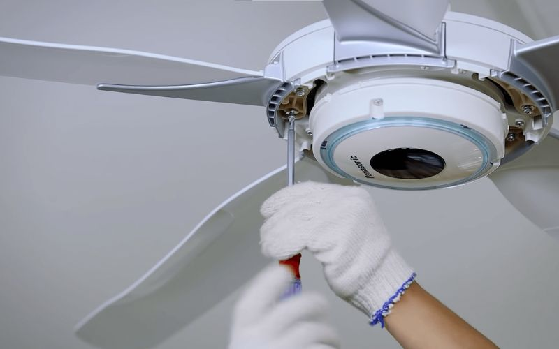 nguyên nhân quạt trần panasonic bị kêu và cách khắc phục
