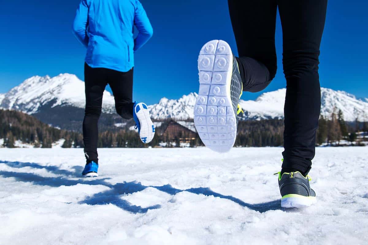 Prepara tu cuerpo para correr con frío