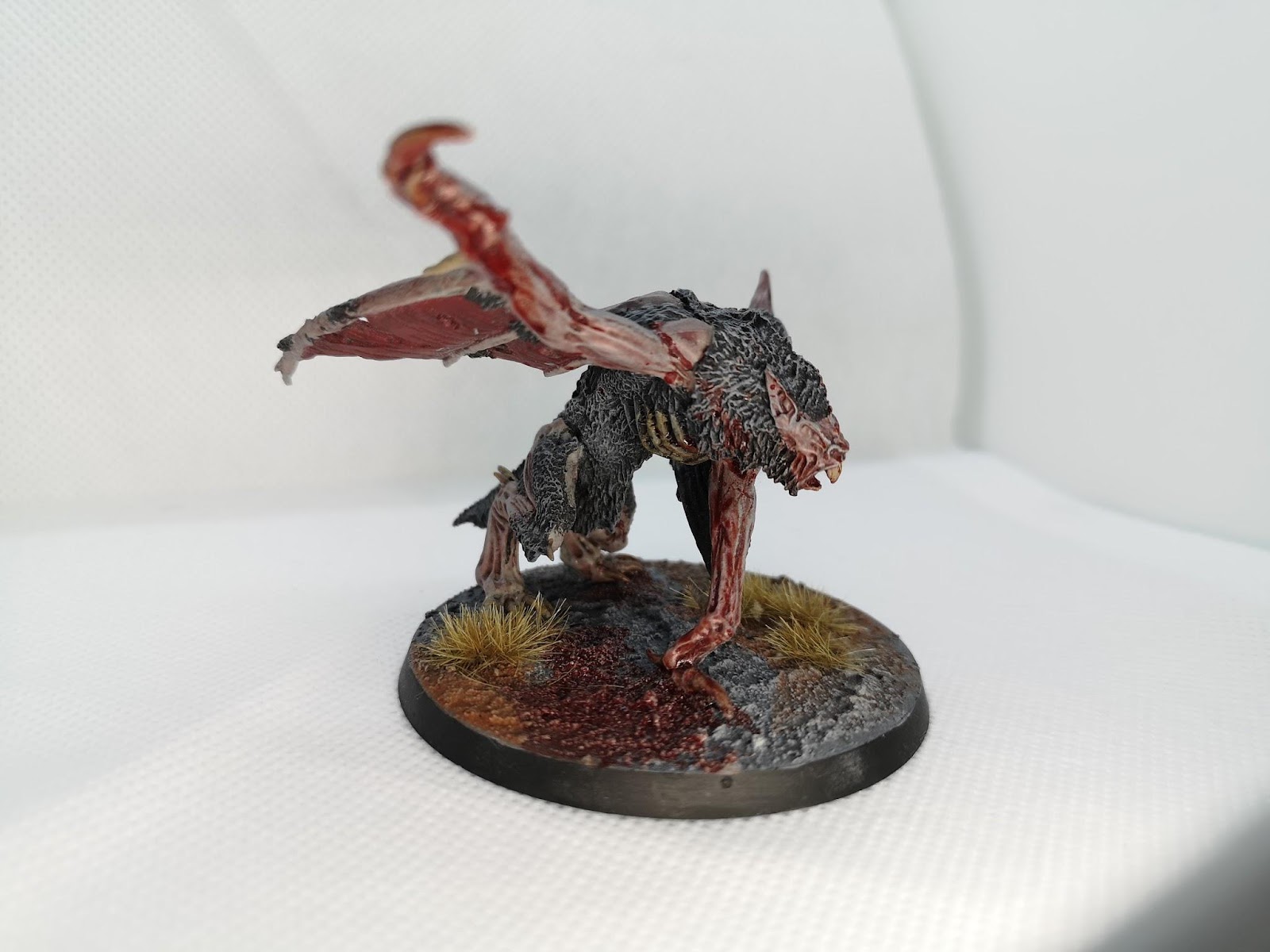 A Varghulf Courtier