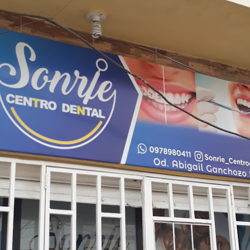 SONRIE Centro Dental - Dentista