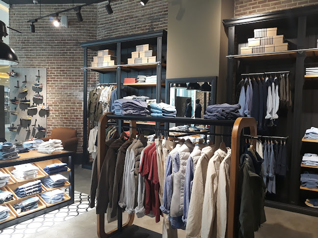 Opiniones de Scalpers en Samborondón - Tienda de ropa