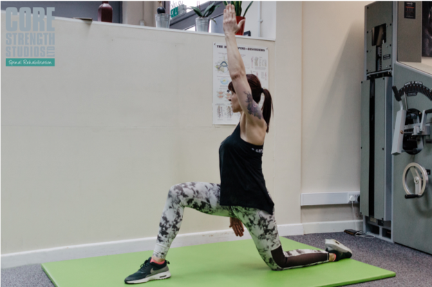 Hip flexor stretch.png