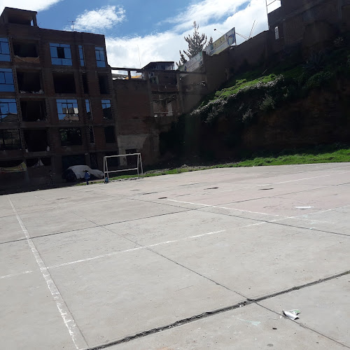Opiniones de Loza deportiva Saul Muñoz Menacho en Huancayo - Campo de fútbol