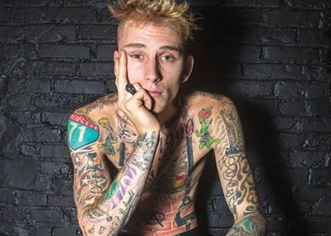 Aching Gun Kelly