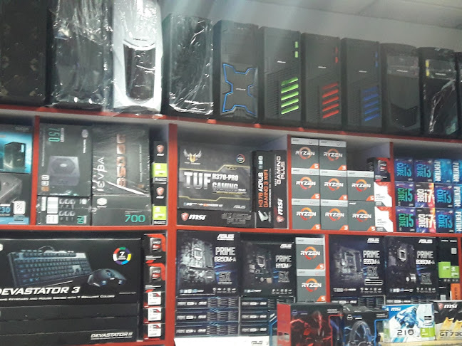 GRUPO COMPUTEL - Tienda de informática