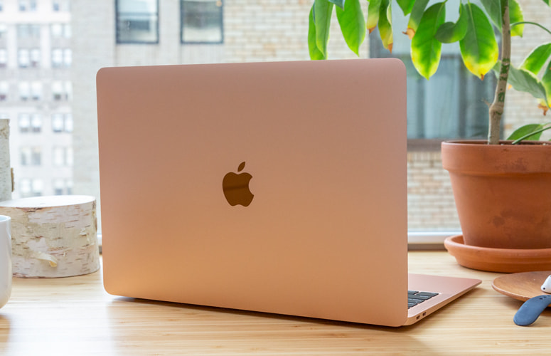 MacBook Air 2019 03