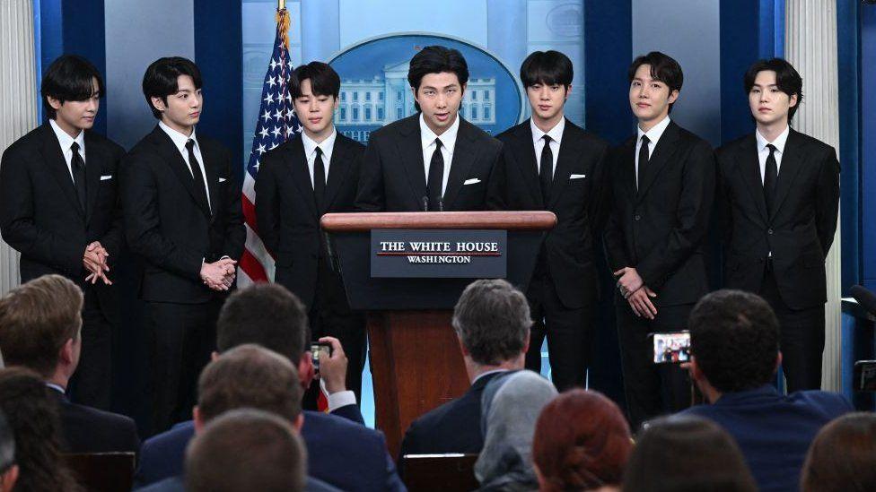 BTS: 'K-Wave' arrives at White House with anti-Asian hate summit - BBC News