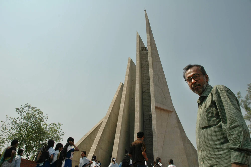 National Martyr's Memorial, Savar, Dhaka, Bangladesh and Syed Mainul Islam