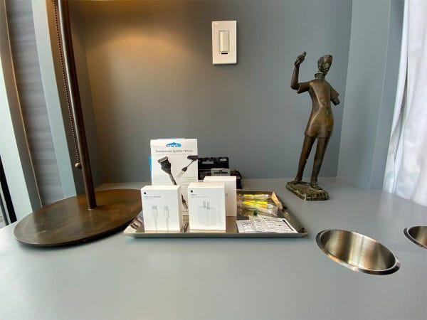 Private Suite Review - The tech accessories available for guests to take at PS.