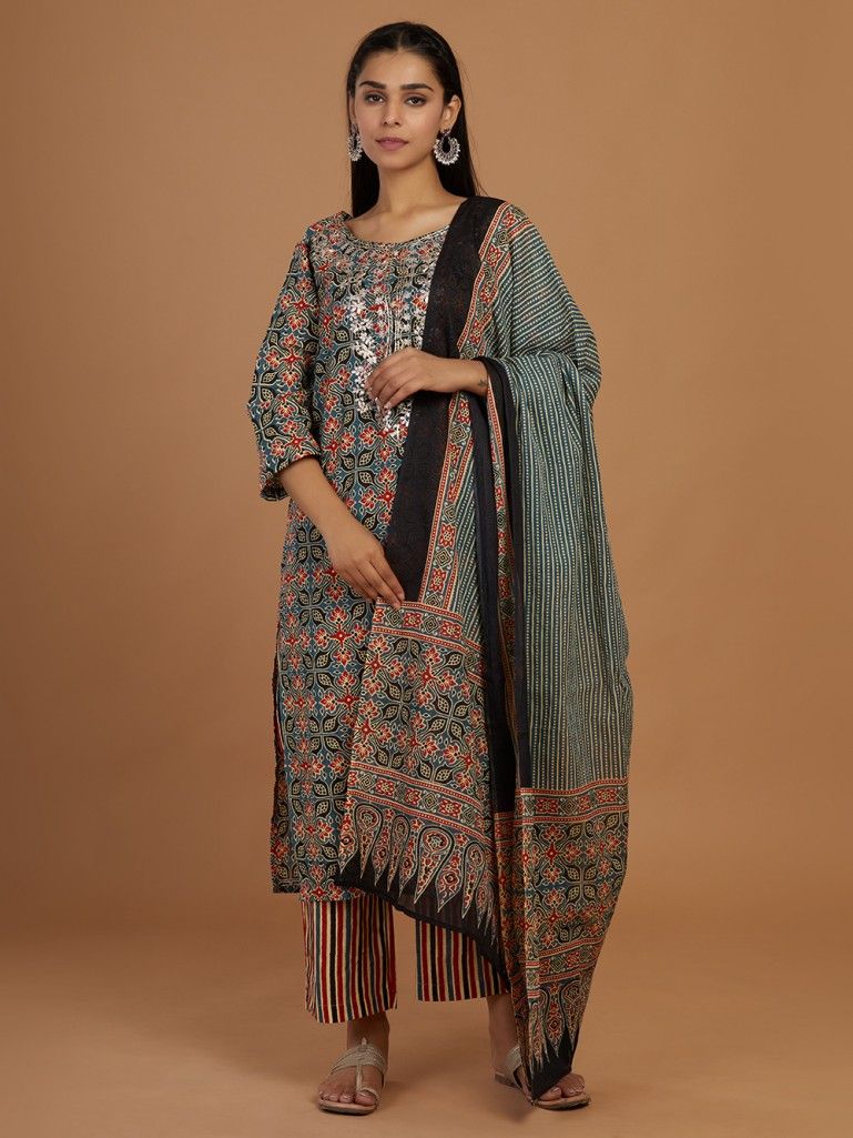 Red-Black-Ajrakh-Hand-Block-Printed-Cotton-Dupatta