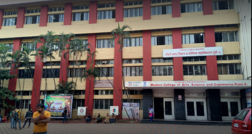 Modern College of Arts, Science and Commerce is a top rank commerce college in pune