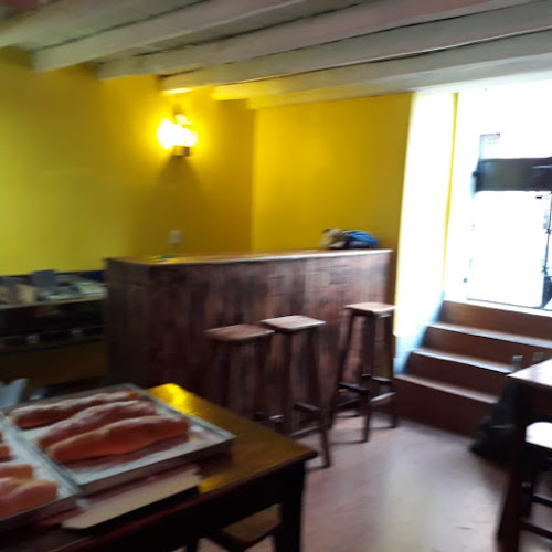Los Rios &, Quito 170136