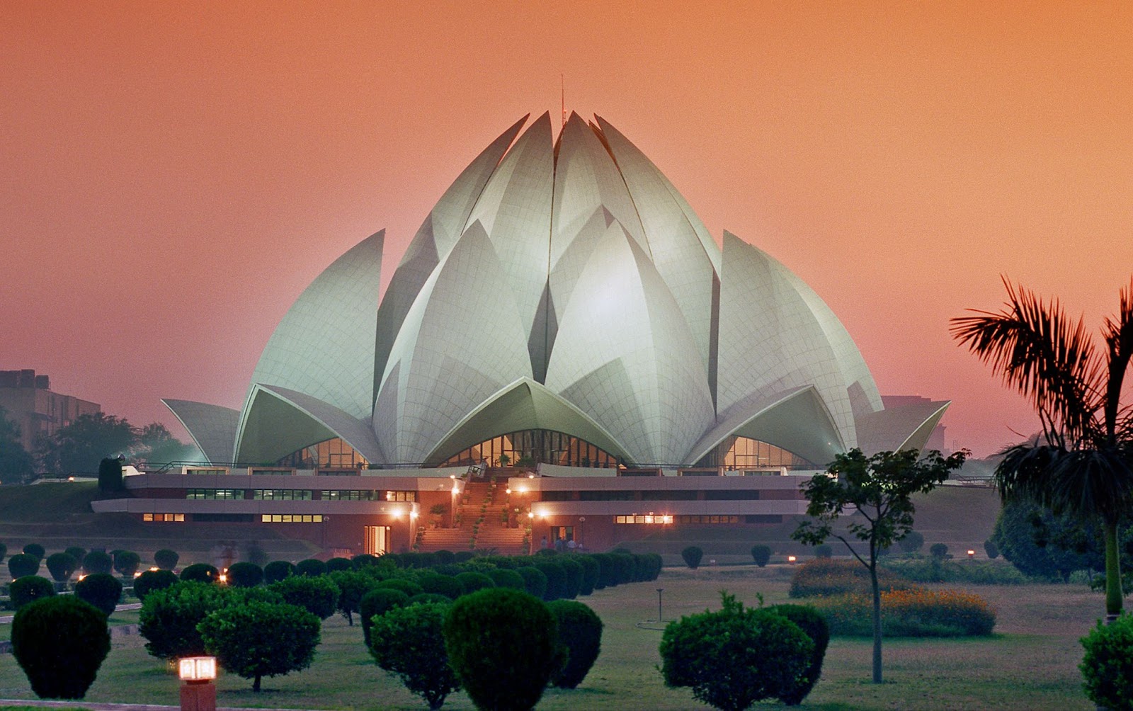 photo shows view of the Lotus Temple