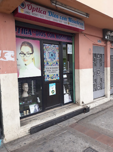 Optica Dios con nosotros - Guayaquil