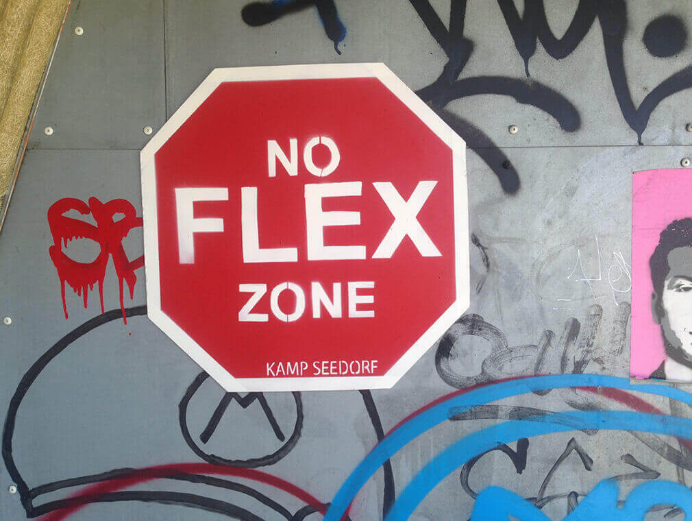“Vùng không flex” cấm mọi hành động mang tính chất khoe khoang 