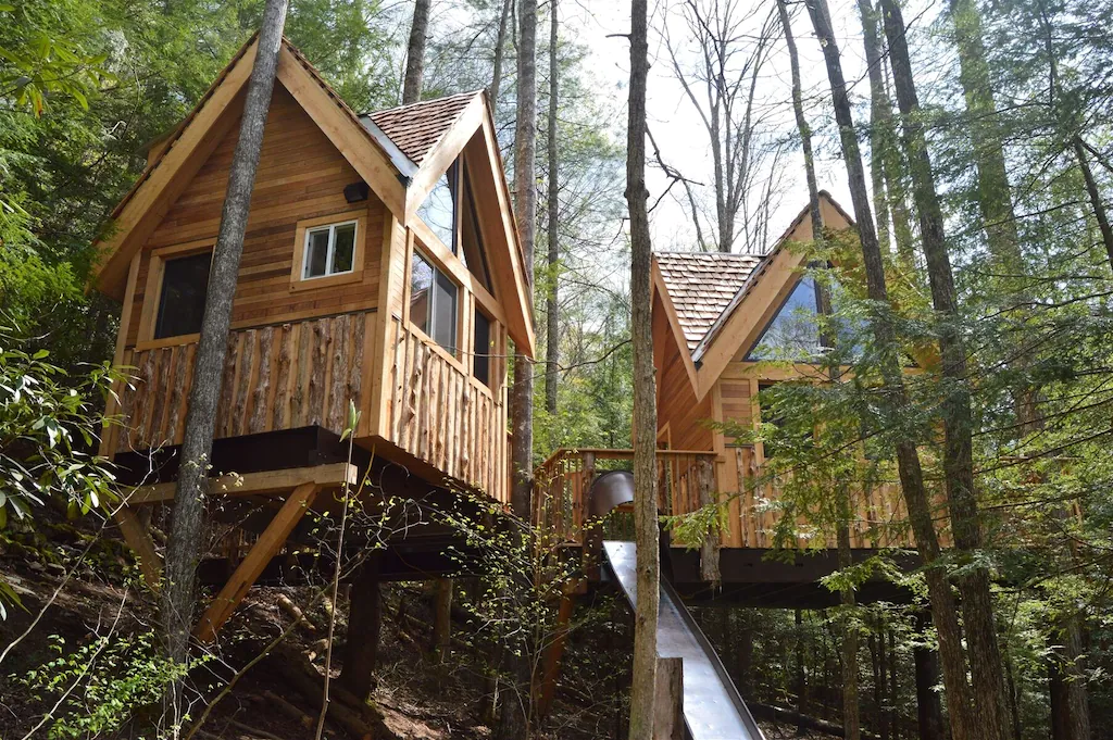 Family Friendly The Tradewinds Treehouse - Spacious Luxury near Red River Gorge with Hot Tub