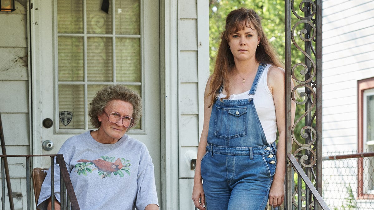 Crítica de 'Hillbilly, una elegía rural': Pese a todo, la familia – No es  cine todo lo que reluce
