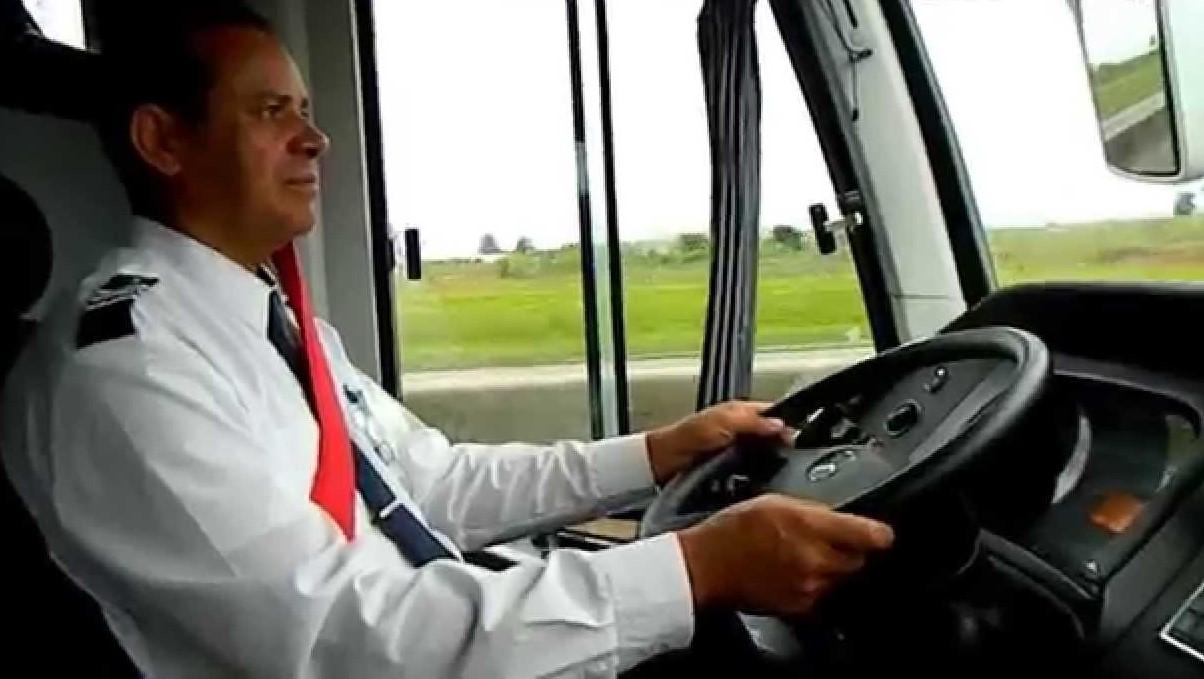 Funtrab disponibiliza 32 vagas para motorista de ônibus rodoviário e 10  vagas para técnico de enfermagem – Fundação do Trabalho